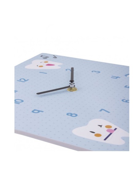 Reloj de Pared Buddy en Acción para Clínica Dental Bader