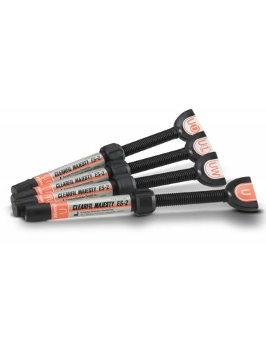 Clearfil Majesty ES-2 Universal Composite Estético Jeringa 3,6g Kuraray