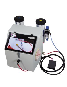 Chorreadora de Arena Terra III con LED, Pistola Estática y 2 Vasos de Mestra